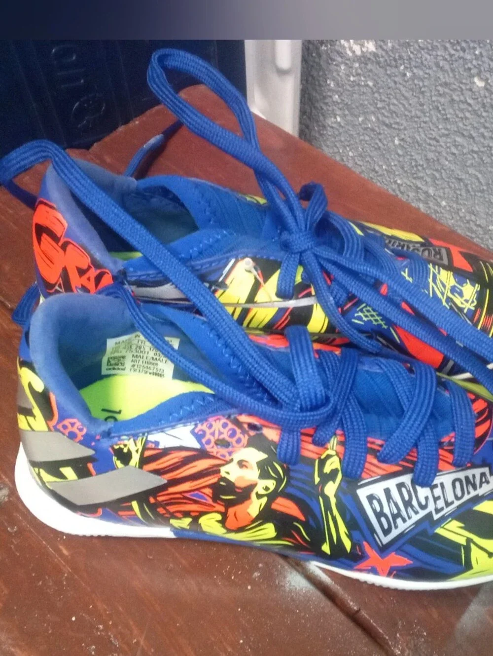 Barcelona Graphic Blue Lace-Up Sneakers